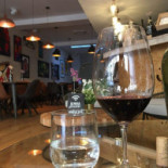 Donna Taca, Art Wine Dentro