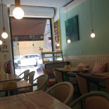 Brunch CafÉ À l'intérieur