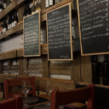 Alfama Cellar Dentro
