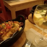 Alfama Cellar Comida