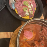 Alfama Cellar Comida