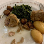 Gambrinus Nourriture