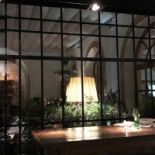 Flow Restaurant Bar Dentro