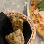 Grazie Mille Pasta, Pizza E Vino Nourriture