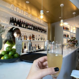 Agora And Brunch À l'intérieur