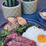Agora And Brunch Nourriture