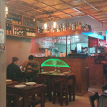 Taberna Do Bairro Alto Dentro