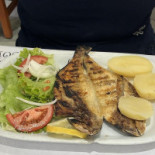 Ze Dos Cornos Comida