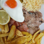 Ze Dos Cornos Comida