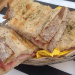 Josephine Bistro Comida