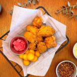 Moona Chicken Nourriture