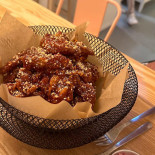 Moona Chicken Nourriture