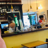 Josephine Bistro Dentro