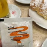 CafÉ A Brasileira Nourriture