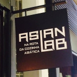 Asian Lab Extérieur