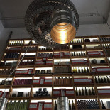 Can The Can À l'intérieur