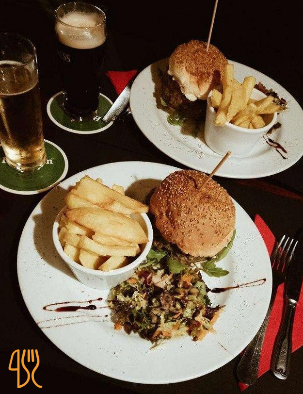 Hennessy's Irish Pub Comida