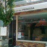 CafÉ Princesa Extérieur