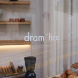Dramático Bebida