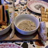 Mama Comida