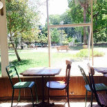 Esplanada Cafe Exterior