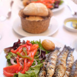 Moma Grill Comida