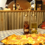 Di Amici Grill À l'intérieur