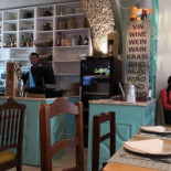 Uma Marisqueira (r. Do Comércio À l'intérieur