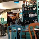 Uma Marisqueira (r. Do Comércio À l'intérieur