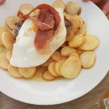 Uma Marisqueira (r. Do Comércio Nourriture