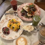 Breakfast Lovers Alfama Comida