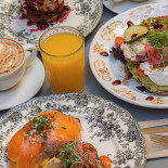 Breakfast Lovers Alfama Comida