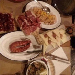 ChapitÔ À Mesa Nourriture
