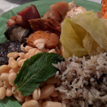 31 D'armada Food
