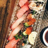 Aron Sushi Nourriture