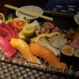 Aron Sushi Nourriture