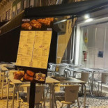 Meating Steakhouse Dentro