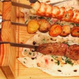 Ararate Comida
