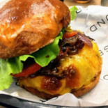 Ground Burger Comida