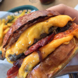 Ground Burger Comida