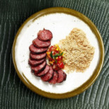 Jacaré Comida