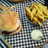 Don Costini Comida