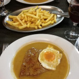 CafÉ ImpÉrio Nourriture