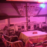 Cockpit Dentro