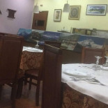 Real Nepal Dentro