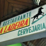 A Ladeira Logo