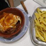 O Canela Comida