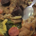O Canela Comida