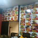 Cafe Anatolia Dentro