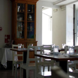 2 a 8 À l'intérieur